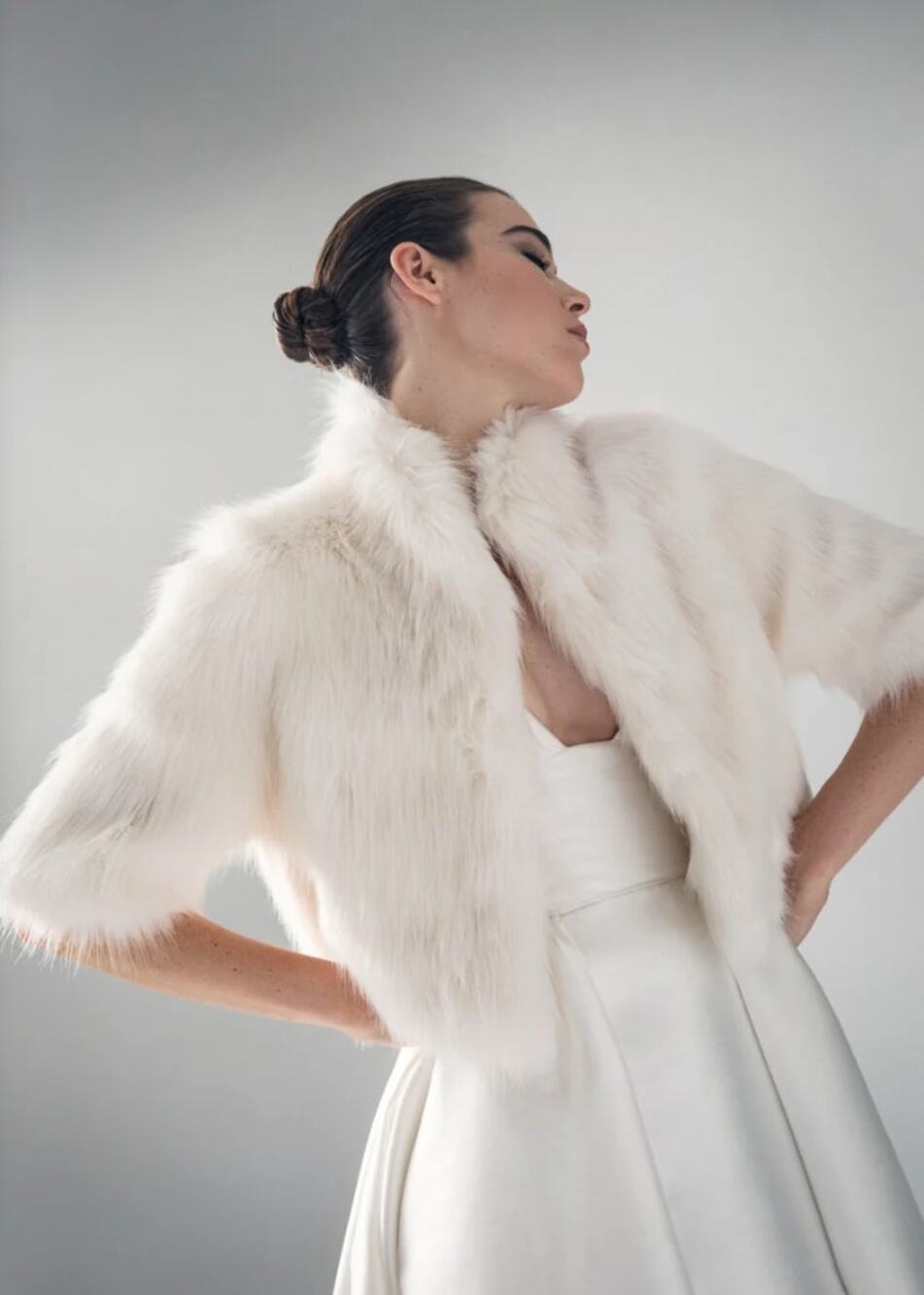UNREAL FUR Desire Cropped Jacket Faux Fur White Ivory Sz M $495